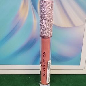 Revolution Shimmer Heavenly Pink Lip Gloss 2.2ml New